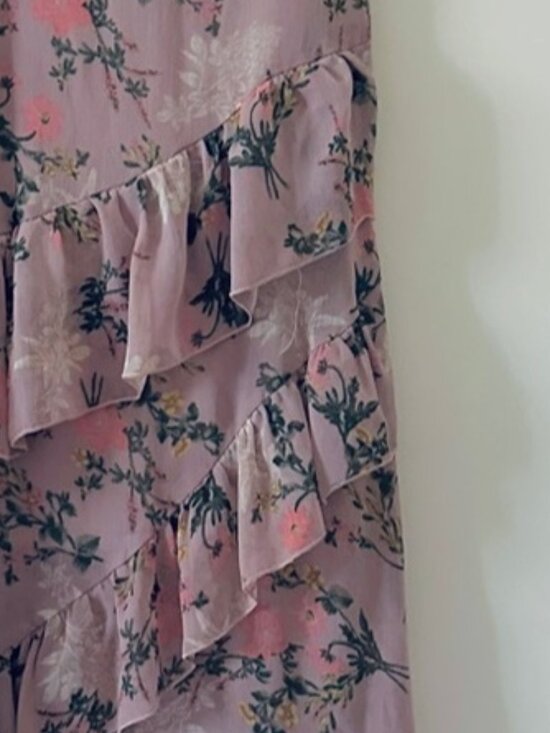 Dresses & Skirts - Asymmetrical Ruffle Dress-Size Small -Dusty Pink Floral -by New Look